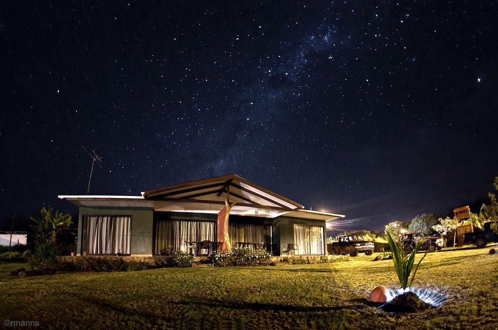 Cabanas Tautira Hanga Roa Bilik gambar